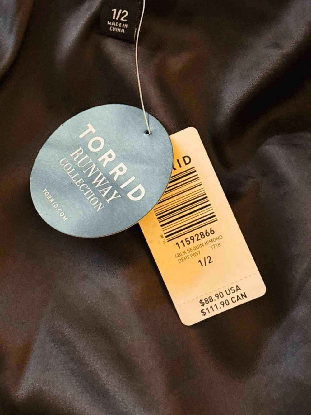NWT Torrid Runway Black Sequin Kimono Cardigan Size 1/2 - Picture 5 of 6
